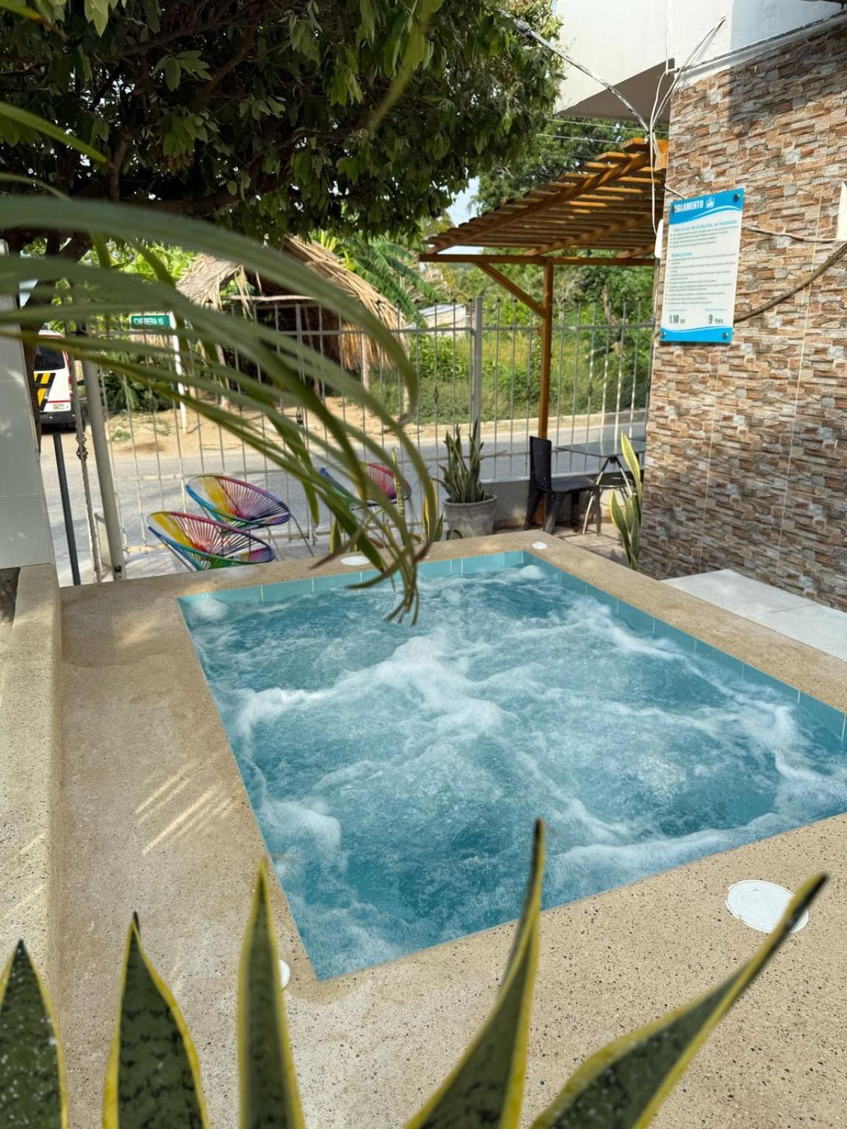 Apartahotel Eden Coveñas 外观 照片